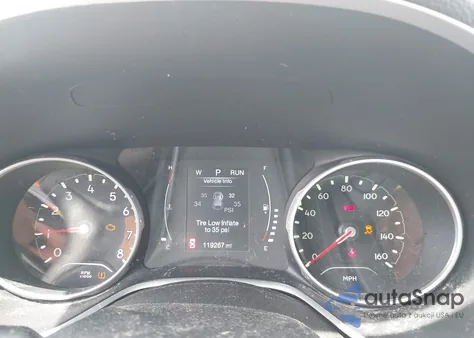 2018 Jeep Compass из США, поврежденный, VIN 3C4NJCAB0JT124679